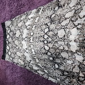 Express Pleated Midi Skirt